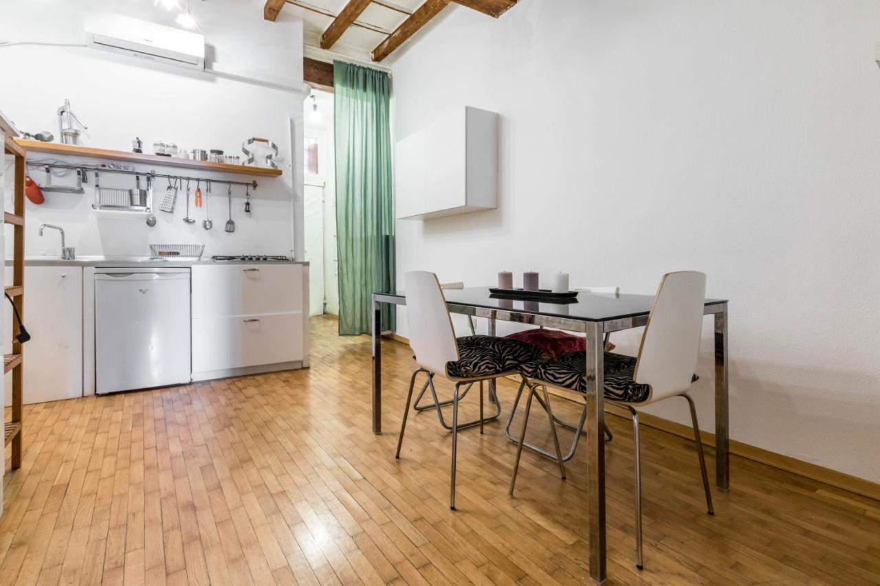 ミラノJoivy Splendid Flat In Perfect Centreアパートメント エクステリア 写真