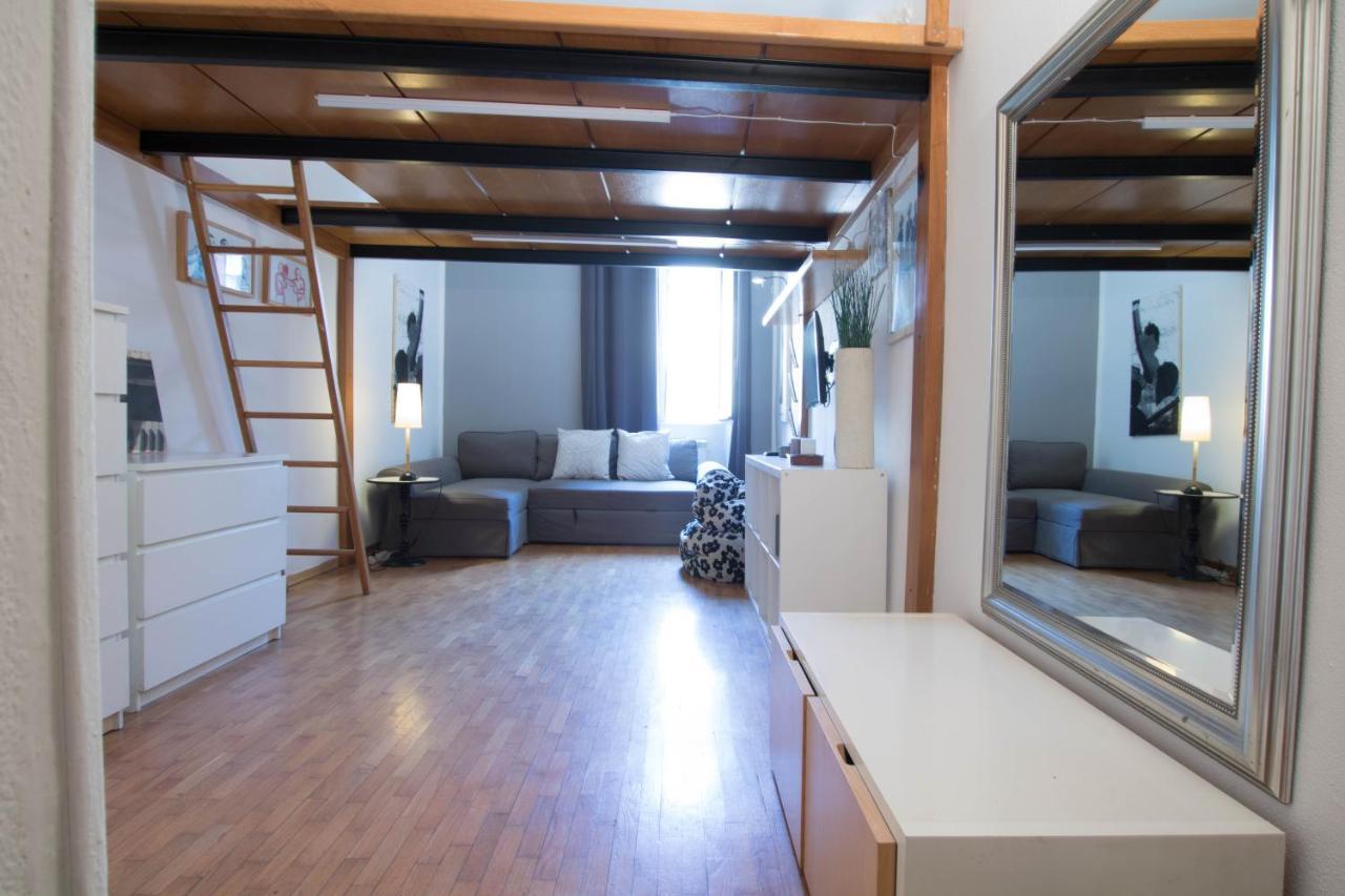 ミラノJoivy Splendid Flat In Perfect Centreアパートメント エクステリア 写真