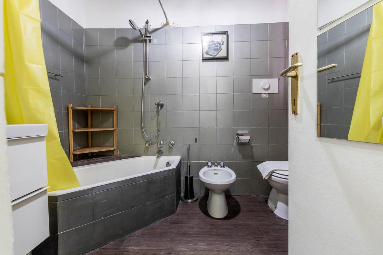 ミラノJoivy Splendid Flat In Perfect Centreアパートメント エクステリア 写真